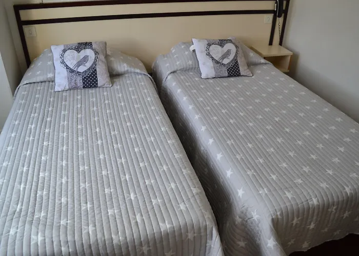 Agena ホテル ブレスト