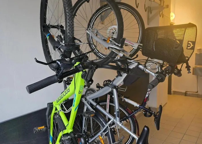 ホテル Agena ブレスト