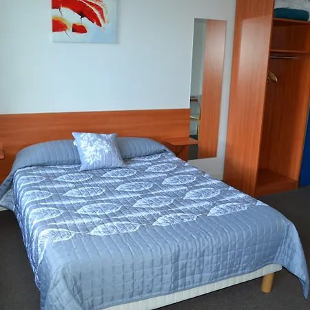 Hotel Agena 2*