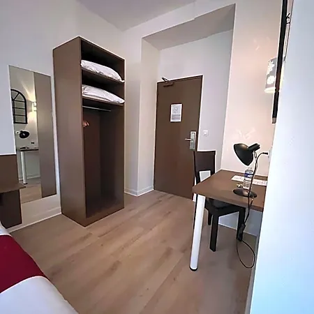 Agena Hotel