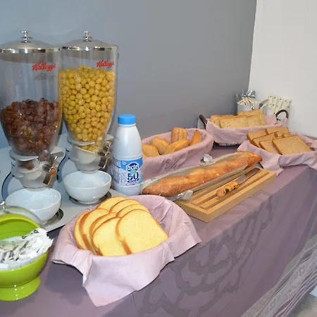 Agena Готель
