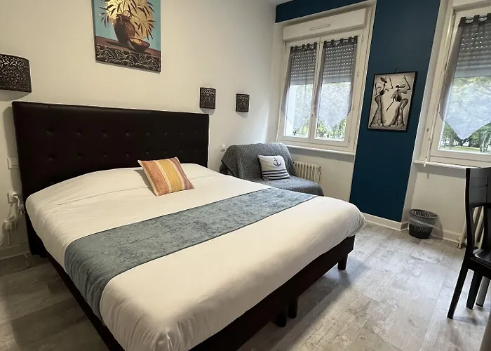 Готель Agena 2*